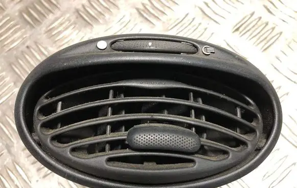 Ford Focus Dash center air vent grill 98AB19893AK D1B1AR66ZA
