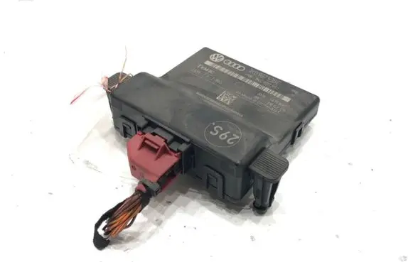 Volkswagen Touran I Gateway control module 1K0907530E