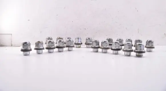 Toyota Prius (XW20) Nuts/bolts 