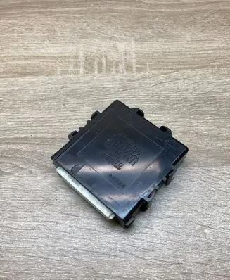 Toyota Prius (XW20) Keyless (KESSY) go control unit/module 8999047020 2325000072