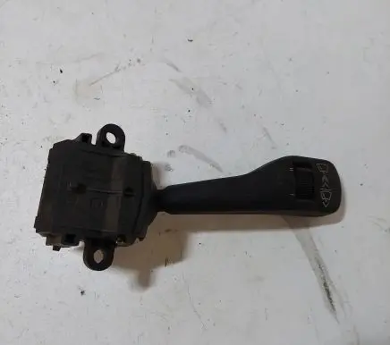 BMW 5 E39 Wiper control stalk 8363669