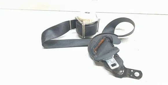 BMW X3 E83 Front seatbelt 3400307