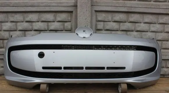 Volkswagen Up Front bumper 1S0807221 1S0853665A