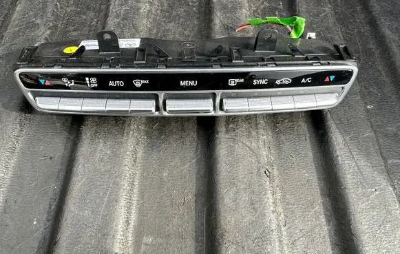 Mercedes-Benz C W205 Climate control unit A2059058105