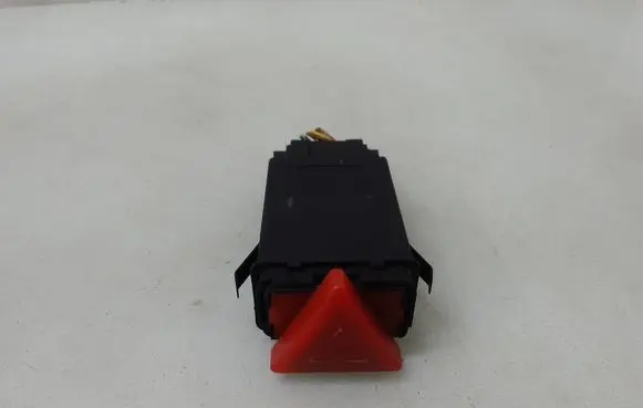 Audi A3 S3 8L Hazard light switch 