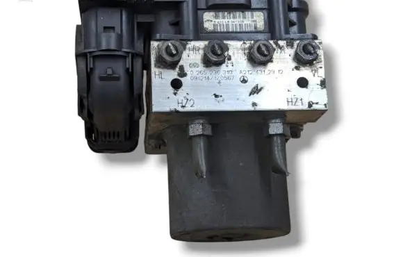 Mercedes-Benz E W212 ABS Pump 0265236310 A2124312912