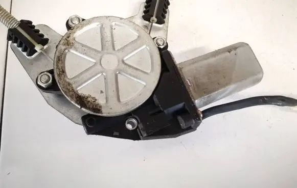 Volkswagen Fox Front door window regulator motor