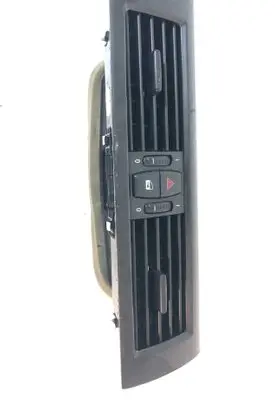 BMW 5 E60 E61 Dash center air vent grill 7009275 141218