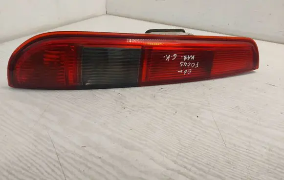 Ford Focus Rear/tail lights 10209 RS102 AP00
