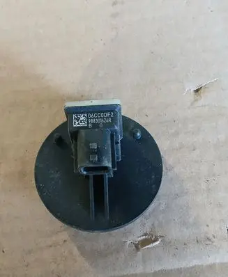 Renault Megane IV Airbag deployment crash/impact sensor 988301626R 06CC0DF2