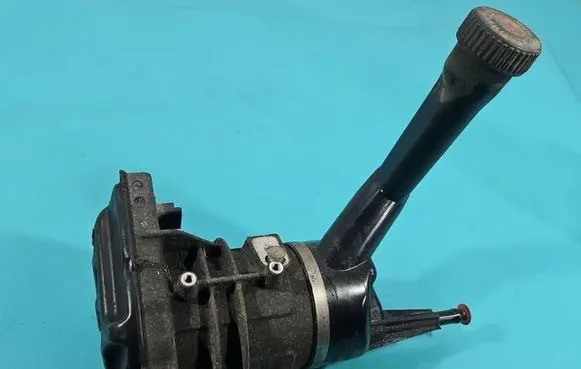 Citroen Berlingo Power steering pump 9686207080 IMPRK1570671