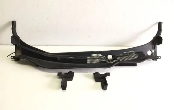 Honda CR-V Wiper trim 74200TLAA050