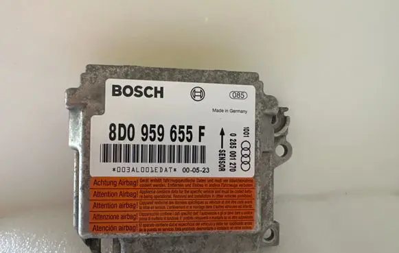 Audi A4 S4 B5 8D Airbag control unit/module 8D0959655F