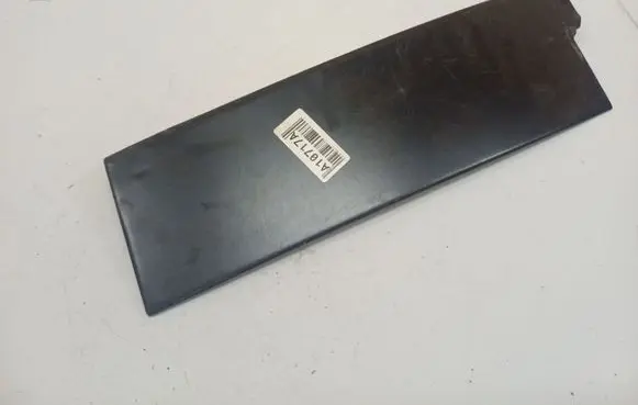 Audi A3 S3 8P Front door glass trim molding 8P3853290