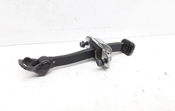 Opel Antara Front door upper hinge 