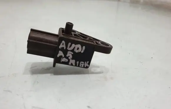 Audi A5 8T 8F Airbag deployment crash/impact sensor 8K0959651