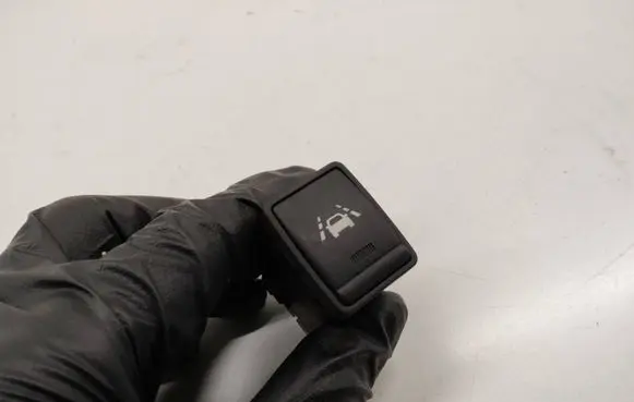 Nissan Qashqai Other switches/knobs/shifts 71107a