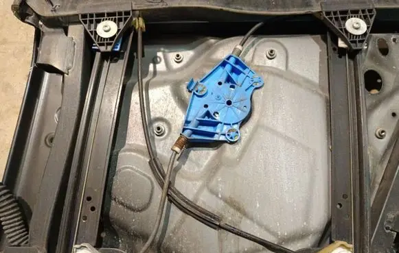 Porsche Cayenne (9PA) Sliding door window regulator with motor 