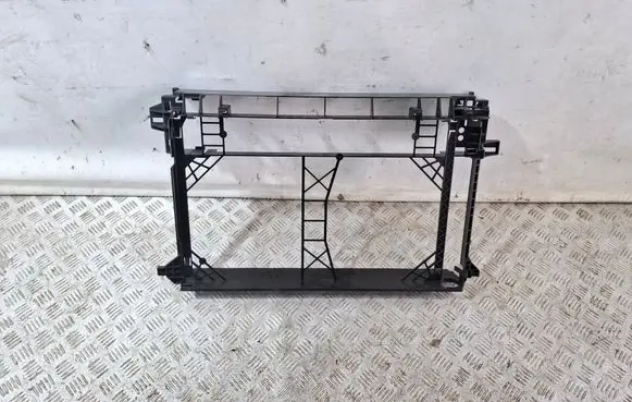 Opel Insignia B Radiator support slam panel 84208035 GH097003