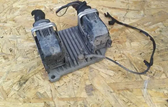 Opel Zafira A Engine control unit/module ECU 55351752