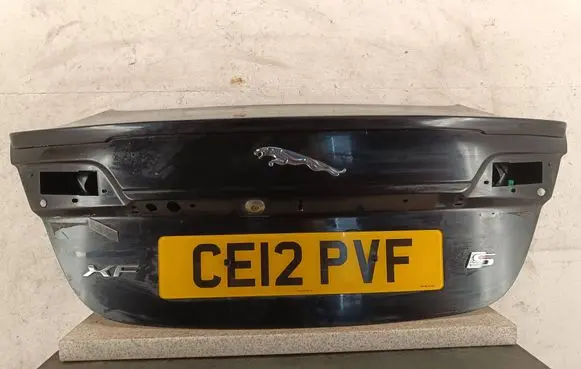 Jaguar XF X250 Tailgate/trunk/boot lid 