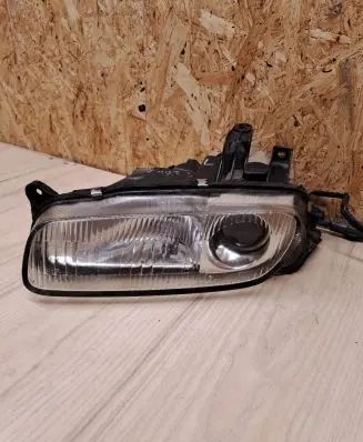 Mazda 323 F Headlight/headlamp 11061708 3316 E13125