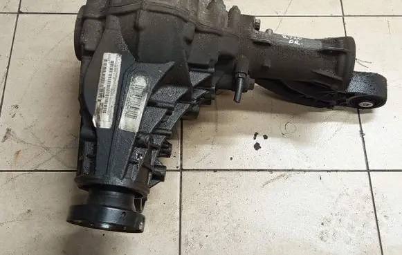 Mercedes-Benz ML W164 Front differential A1643302102
