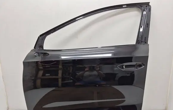 Skoda Enyaq iV Front door 5LA831311