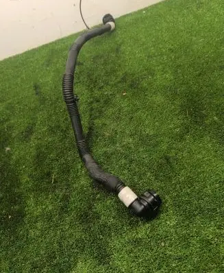 Tesla Model 3 Brake vacuum hose/pipe 107758600E