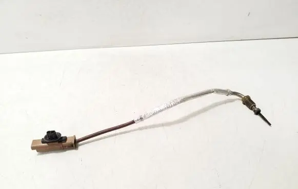 Land Rover Evoque II Exhaust gas temperature sensor M4D35J254DB
