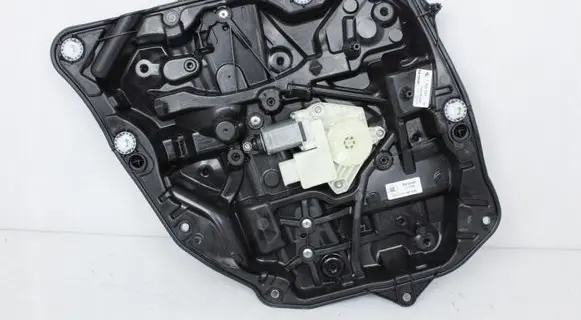BMW 5 G30 G31 Rear window lifting mechanism without motor