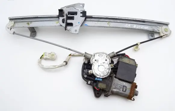 Mitsubishi Galant Rear door window regulator with motor MR215442 0620200064