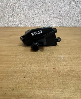 Mercedes-Benz S W221 Intake resonator A6421400087 F1027