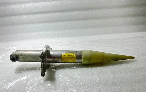 Audi A8 S8 D2 4D Front bumper shock/impact absorber 4D0807271E 02300152 KW370