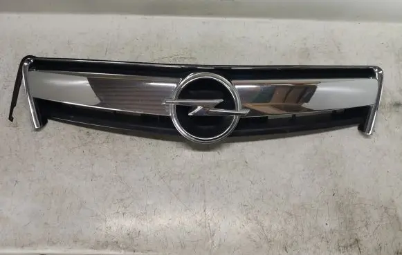 Opel Antara Front grill