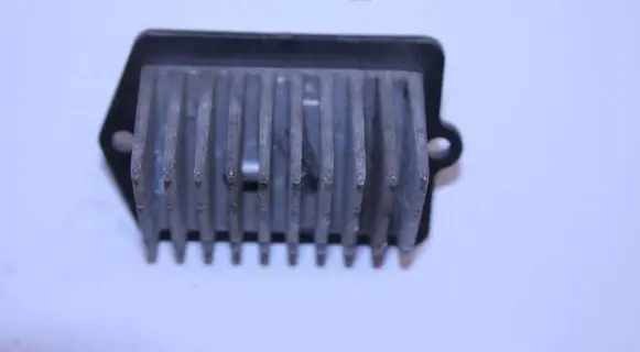 Mazda 626 Heater blower motor/fan resistor kj1806e4v