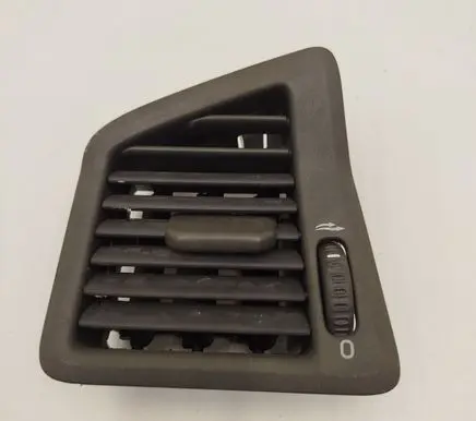 Volvo V70 Dashboard side air vent grill/cover trim 3409373