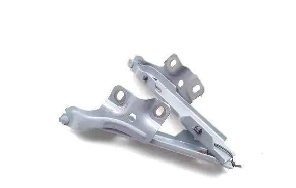 Audi A1 Engine bonnet/hood hinges 82A823301 82A823302