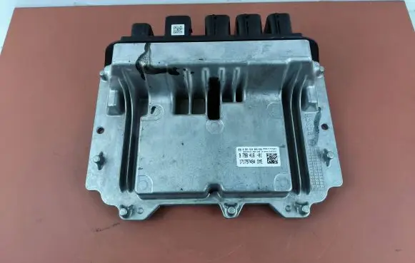 BMW 1 F20 F21 Engine control unit/module 9798416