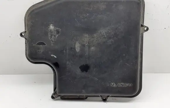 Volkswagen PASSAT B5 Fuse box cover 8D1907613A