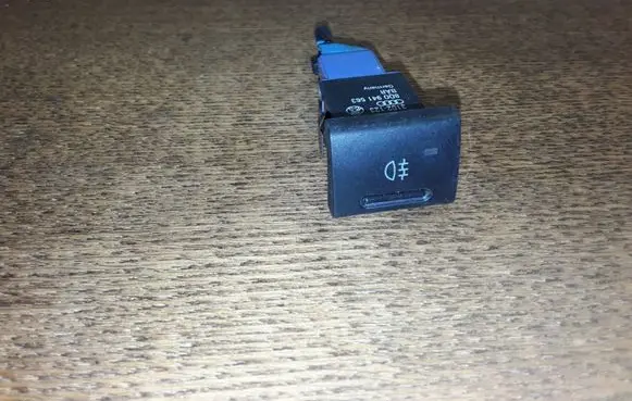 Audi A4 S4 B6 8E 8H Fog light switch 8D0941563