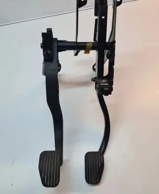Volvo S80 Pedal assembly 3524406