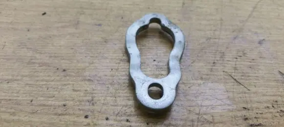 Volvo S60 Fuel Injector clamp holder