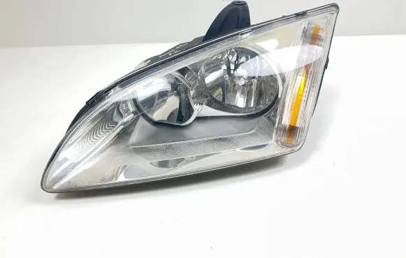 Ford Focus Headlight/headlamp 4M5113W030BF 10179 011102A