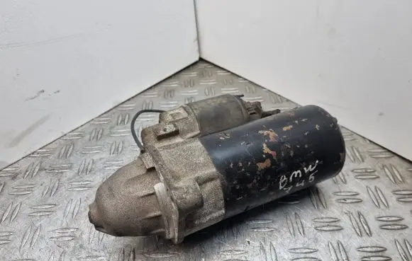 BMW 7 E65 E66 Starter motor 7508635 0001109058