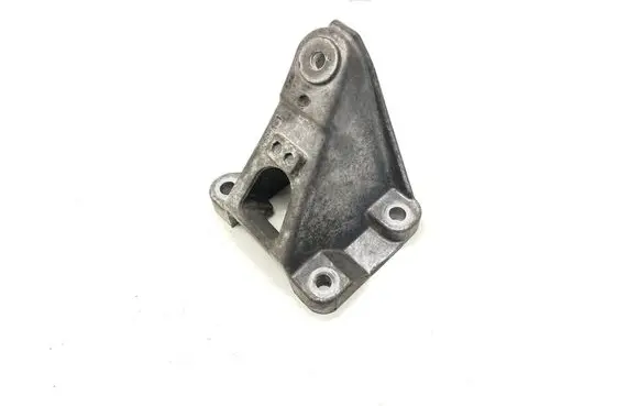 Jaguar XK - XKR Engine mounting bracket 5R836061AA