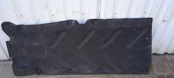 Mercedes-Benz GLA W156 X156 Center/middle under tray cover A2466840200