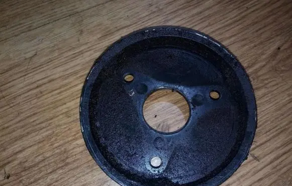 Renault Laguna I Power steering pump pulley 7700105707a