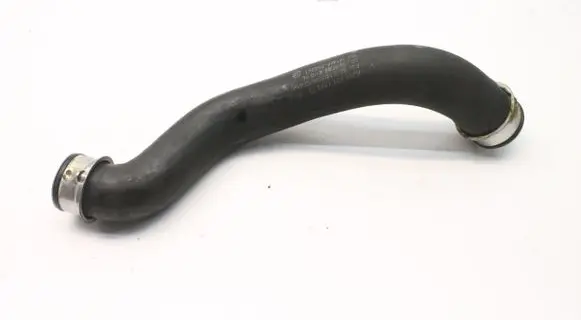 Mercedes-Benz C W204 Engine coolant pipe/hose A2045011582