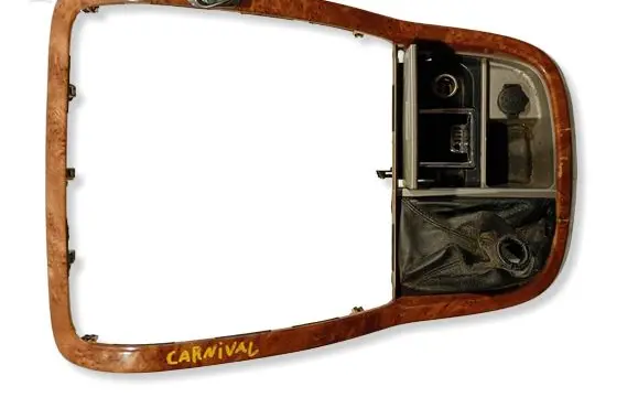 KIA Carnival Panel trim 28415616516